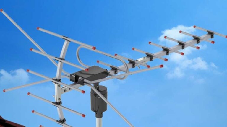 How to Boost an Outdoor TV Antenna Signal